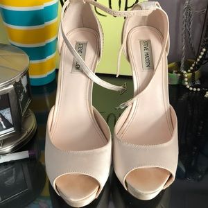Champagne Steve Madden Stilleto